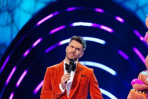 Masked Singer fans convinced former footballer and I’m A Celeb star is Doughnuts after Sweet..