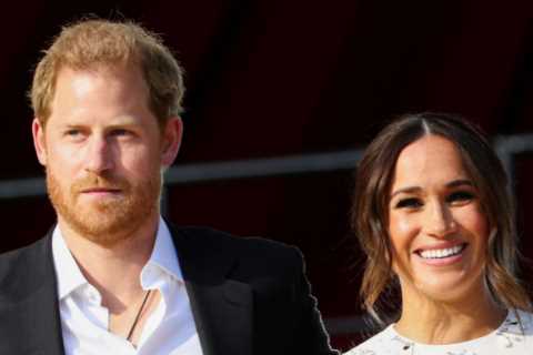 Prince Harry &amp; Meghan Markle ‘express concerns’ to Spotify about ‘Covid misinformation’ after..