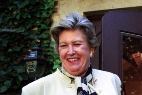Phyllis Oakley, Female Pioneer at the State Department, Dies at 87