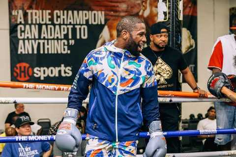 ‘I don’t see anybody beating him’ – Floyd Mayweather, 44, training likes ‘he is in his 20s’,..