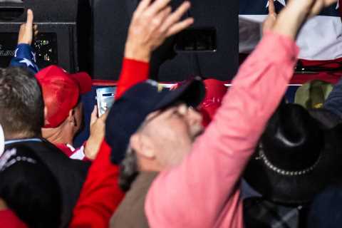 Trump’s Words, and Deeds, Reveal Depths of His Drive to Retain Power