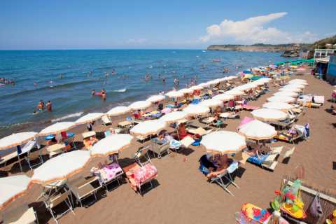 The five European holiday hotspots you’ll be banned from in half term if you’ve not had a booster..