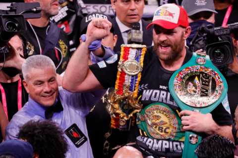 Tyson Fury hints he will retire without fighting Anthony Joshua after praising Khabib for bowing..
