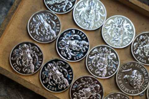What is the The Queen’s Platinum Jubilee commemorative medal?