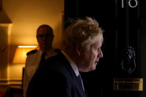 Boris Johnson facing further woe as FIVE more Tory MPs set to submit no-confidence letters ‘within..