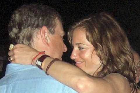 ‘Sweaty’ Prince Andrew cozies up to socialite while daughter Beatrice was just metres away on wild..
