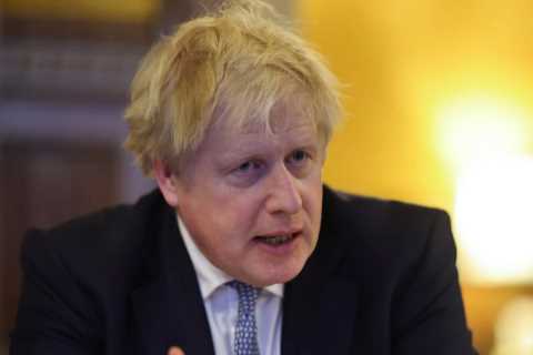 Boris Johnson faces fresh blow with EIGHTH Tory letter of no confidence – but defiant PM vows to..