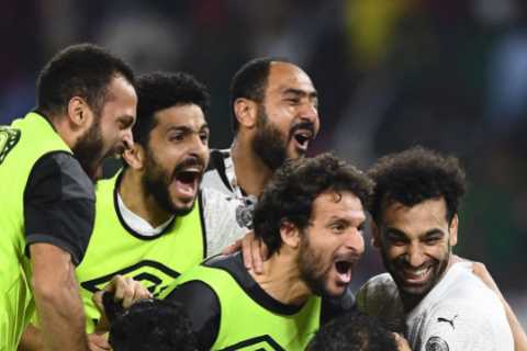 Cameroon 0 Egypt 0 (1-3 on pens): Raging ex-Man Utd No2 Queiroz SENT OFF as Salah &amp; Co hold..