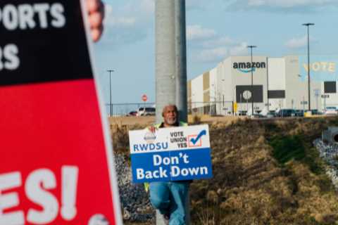 Amazon Warehouse in Alabama Set to Begin Second Union Election