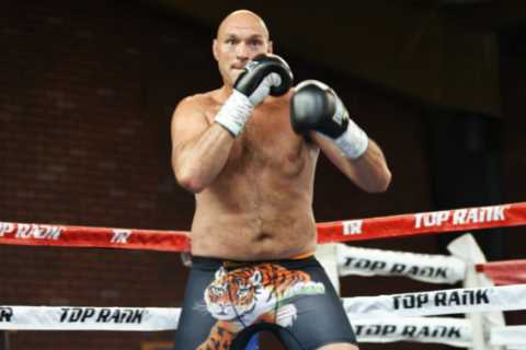 ‘Close to bare-knuckle’ – Tyson Fury urged to ‘man the f*** up’ and fight Francis Ngannou in 4oz..