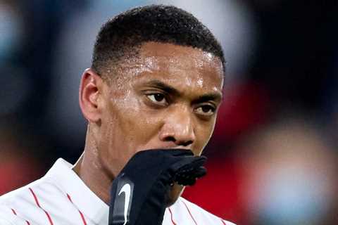 ‘He comes with baggage’ – Anthony Martial blasted by Sevilla boss after just one game who says ‘he..
