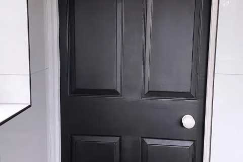 Stacey Solomon upset as Joe Swash mocks her door after makeover saying ‘you can’t just come in here ..
