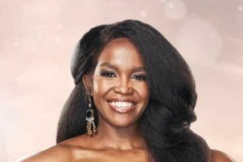 Dancing on Ice bosses sign up Oti Mabuse for a second series after she impressed fans