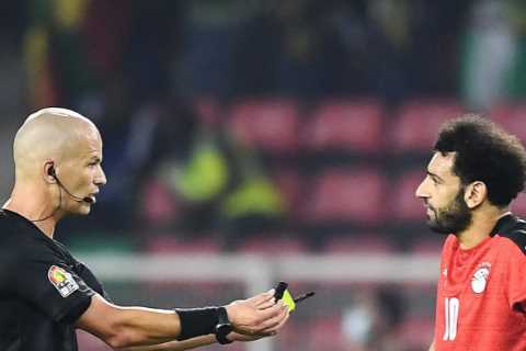 Incredible moment Afcon final ref offers Mo Salah his cards and whistle after Liverpool star moans..