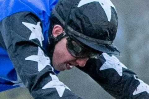 Punters’ bets destroyed by 40-1 shot who saves bookies millions in photo thriller