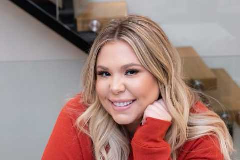 Teen Mom Kailyn Lowry calls herself a ‘white trash Kardashian’ as she spills about spinoff show..