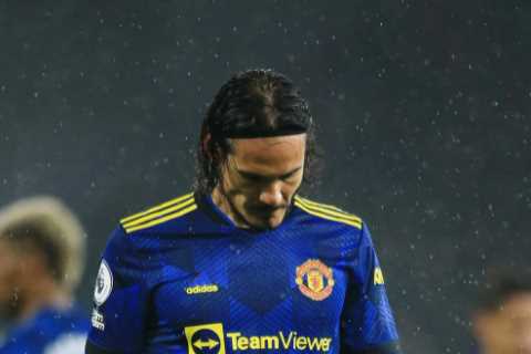 Edinson Cavani ‘shakes head’ in disappointment after being replaced by Man Utd boss Ralf Rangnick..