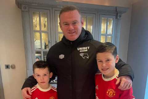 Wayne Rooney is so competitive he makes his kids cry and Coleen ‘rolls eyes’ at Man Utd legend,..