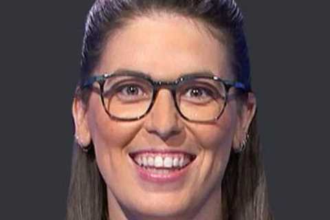 Who is Kelsey Davison?
