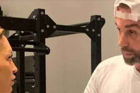 MAFS’ Ben Jardine ‘growing close’ to Love Island star AJ Bunker after training for boxing match..