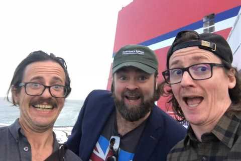 Mock the Week star Ed Byrne devastated as younger brother Paul who was talented comedy director..