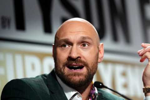‘He’s won the Lottery’ – Tyson Fury gives little ‘s***’ Dillian Whyte ultimatum over signing deal..