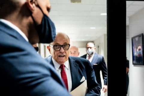 Giuliani in Talks to Testify to House Jan. 6 Panel