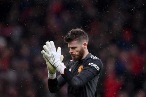 Man Utd to offer David de Gea a new deal just six months after his Old Trafford career looked over