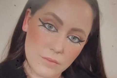Teen Mom Jenelle Evans leaves fans ‘speechless’ after revealing ‘insane’ makeup look in new photo