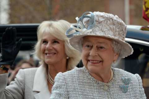What is the difference between Queen and Queen Consort?