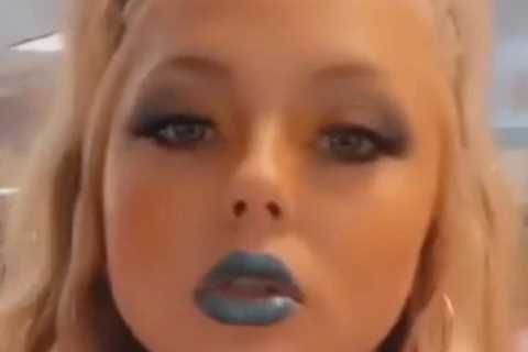 Teen Mom Jade Cline stuns in gold hot pants, crop top and BLUE lipstick for Family Reunion bash..