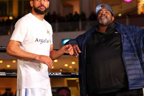 Meet Amir Khan’s trainer Brian ‘BoMac’ McIntyre – who linked up thanks to Brit boxer’s wife and has ..