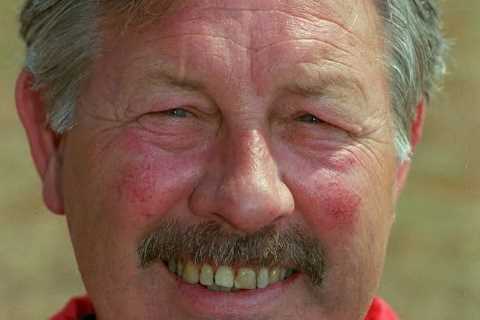 Steve Burtenshaw dead at 86: Former Arsenal and Everton coach passes away as tributes pour in