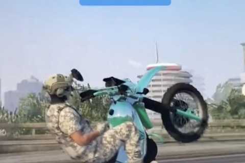 You’re playing GTA WRONG – clever motorbike trick sends gamers wild