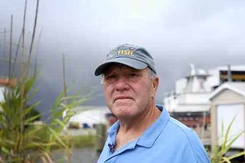 Man makes wild claim he saw visions of Covid outbreak &amp; World War Three ‘on board UFO’ during..
