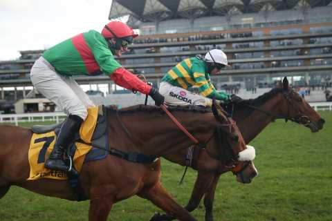 Jockey Mark Walsh dedicates win to late uncle as Fakir D’oudaries takes final Grade 1 before..