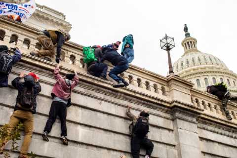 Judge Allows Civil Suits to Proceed Against Trump Over Jan. 6