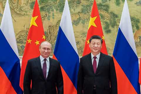 Bond Between China and Russia Alarms U.S. and Europe Amid Ukraine Crisis