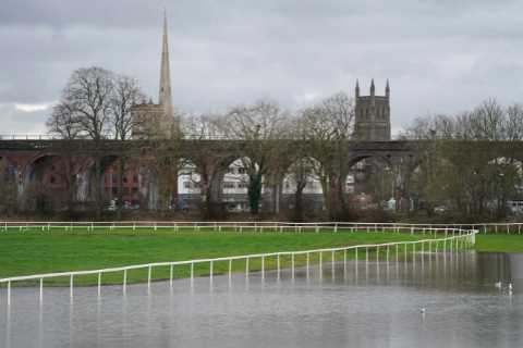Deadly Storm Eunice rips through horse racing card as Lingfield and Chelmsford have meetings axed..