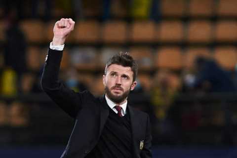 Michael Carrick ‘rebuilding £1.4m farmhouse to add tennis court and riding area’ since leaving Man..