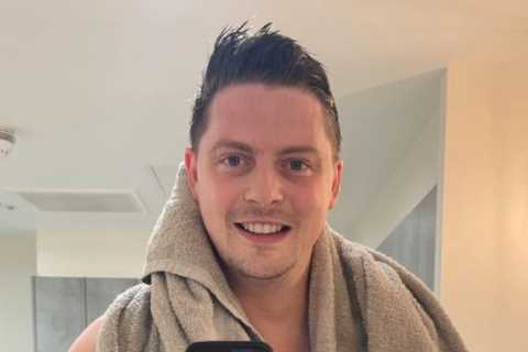 Dr Alex George hits back at fat shamers with shirtless pic as he says he proudly declares he..