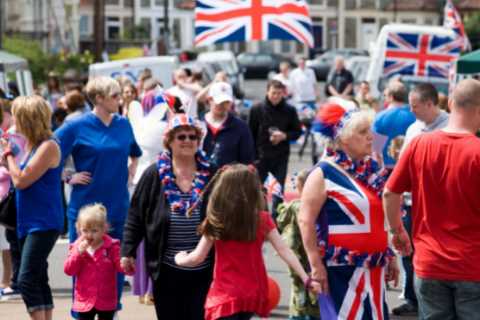 Queen’s Jubilee holiday hack – Book 3 days off work for NINE days holiday
