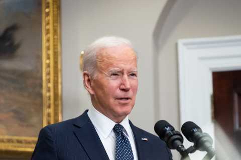 Wooing Allies, Publicizing Putin’s Plans: Inside Biden’s Race to Prevent War