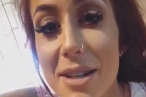 Teen Mom Chelsea Houska accused of getting lip and JAW fillers as fans beg star to go ‘back to..