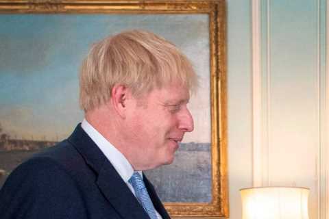 The Queen holds weekly telephone audience with Boris Johnson – despite having Covid
