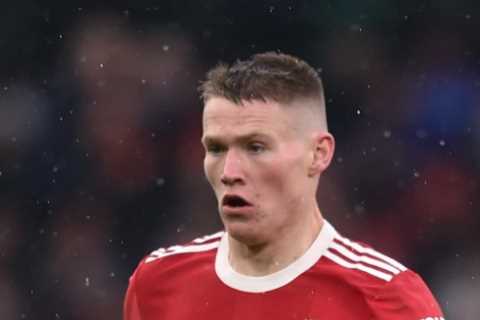 Man Utd star Scott McTominay pulled out of squad to face Atletico Madrid with last-minute illness..