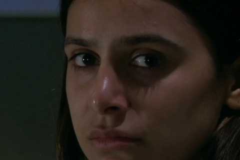 Emmerdale fans freaked out as Meena talks directly to viewers and stares them down in creepy jail..