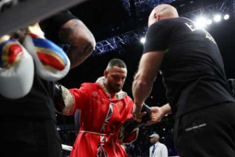 ‘It was just drama’ – Amir Khan ‘nearly left the venue’ during row over Kell Brook’s gloves and..