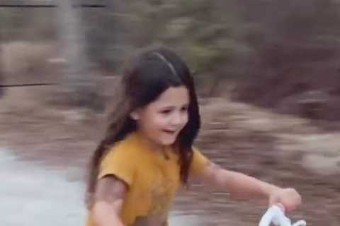 Teen Mom Jenelle Evans slammed as ‘reckless’ for allowing daughter Ensley, four, to ride a bike..