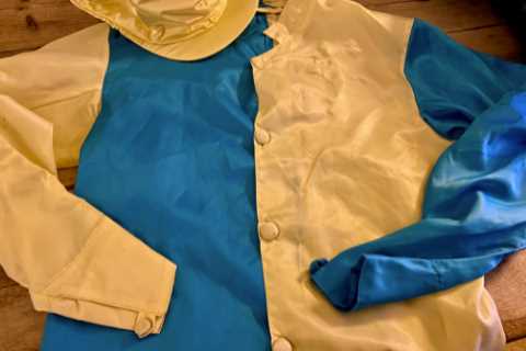 Horse to run in colours supporting Ukraine in the 7.30 at Wolverhampton tonight